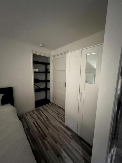 Room 404 - Eindhoven - By T&S. Екстер'єр фото